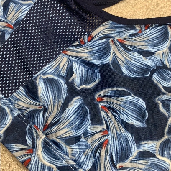 ⭐️C9 by Champion Floral Sports Bra⭐️ - Picture 3 of 6